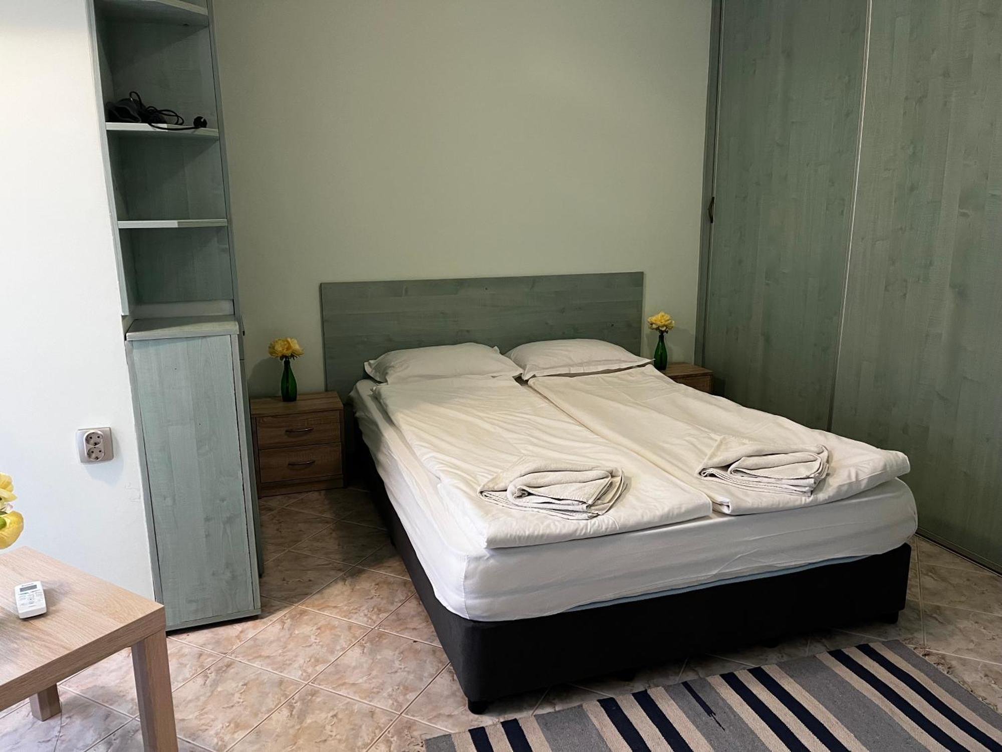 Green Central Apartment Varna Esterno foto